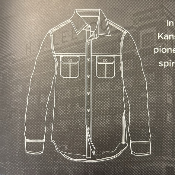 Lee Men's Premium Select Classic Fit Black Utility Button Down Shirt - Picture 10 of 10